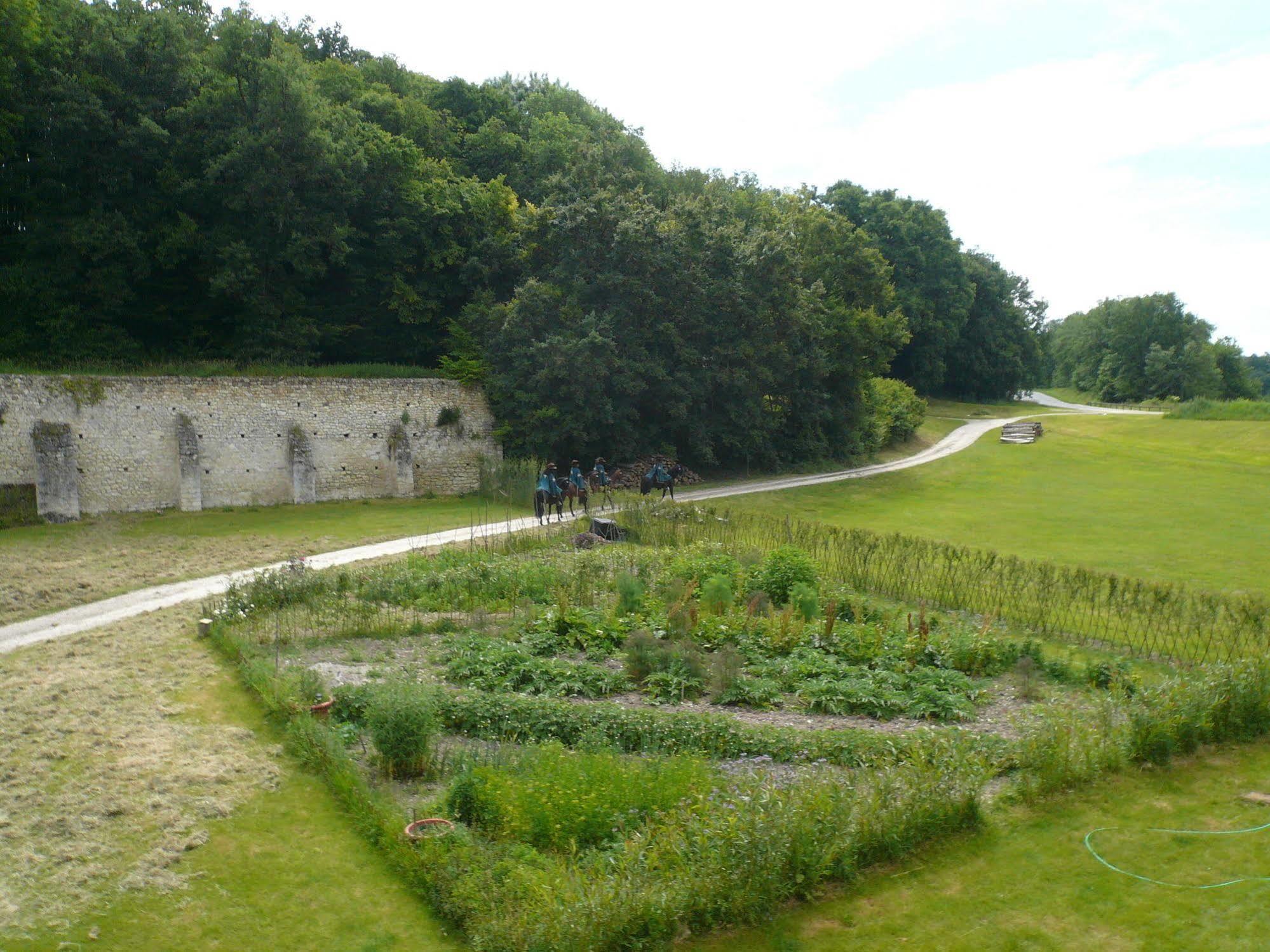 Chateau-Monastere De La Corroirie Montrésor Kültér fotó
